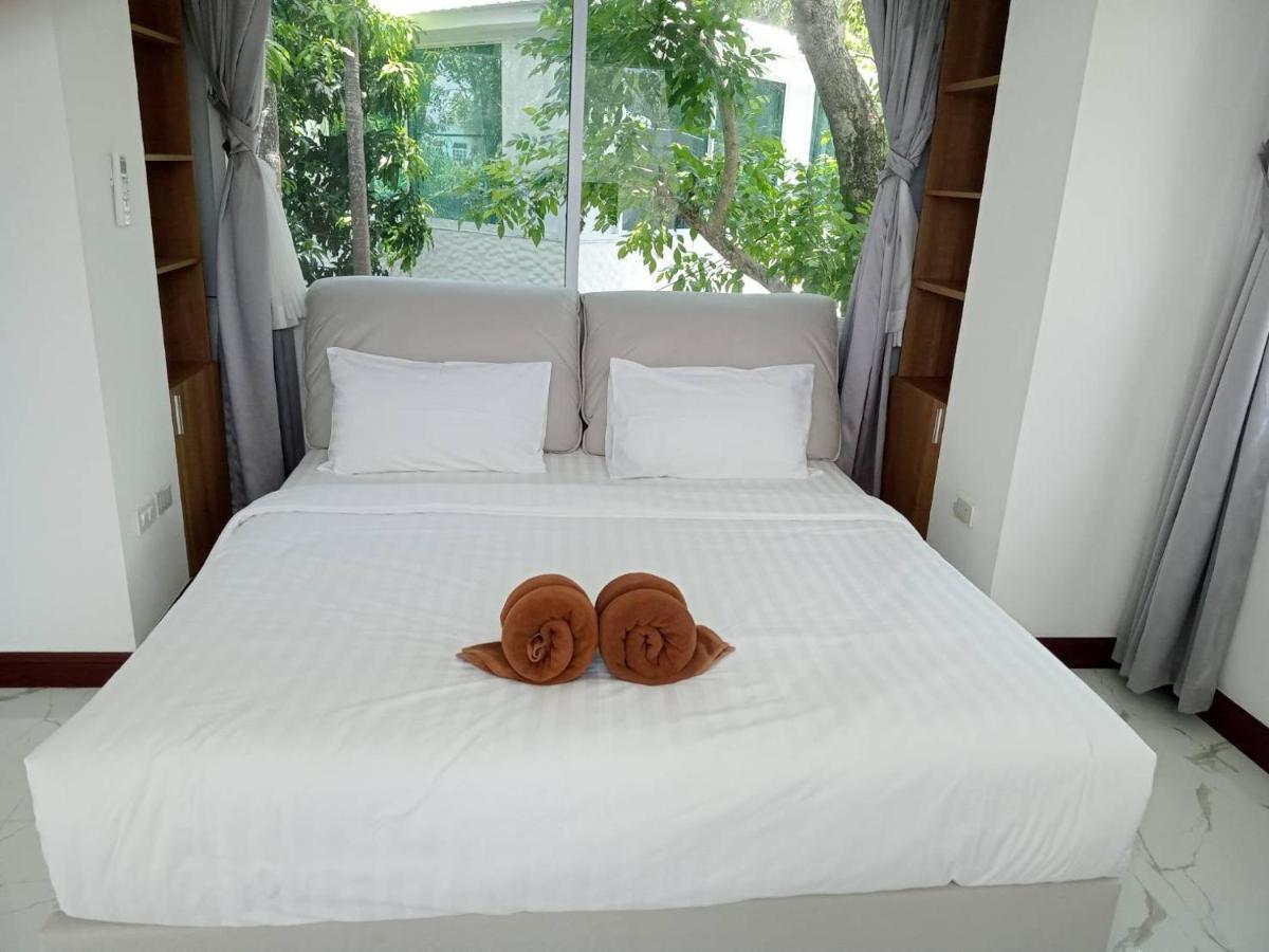 Baanmontra Beach Resort - Bankrut Buitenkant foto