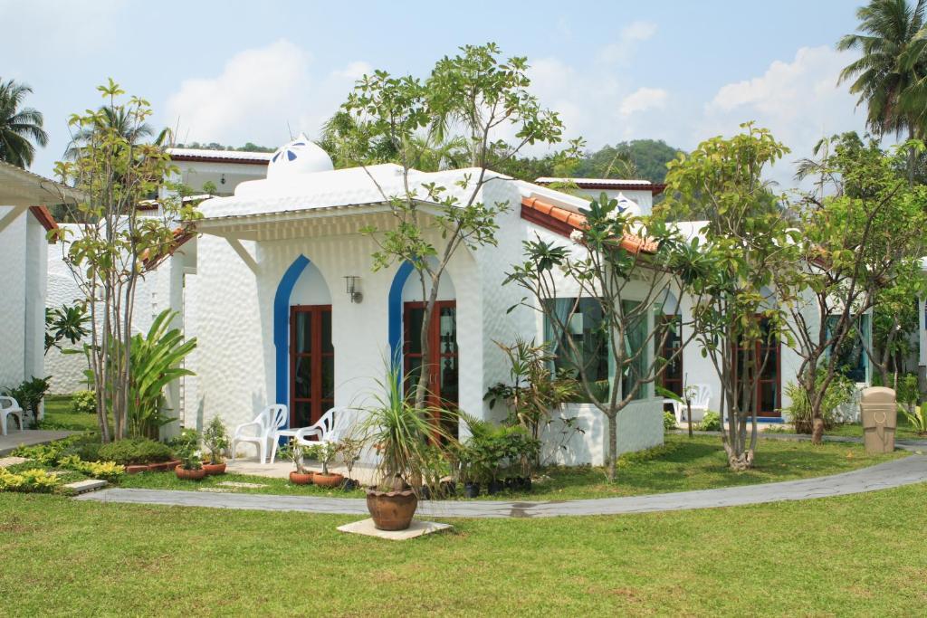 Baanmontra Beach Resort - Bankrut Kamer foto