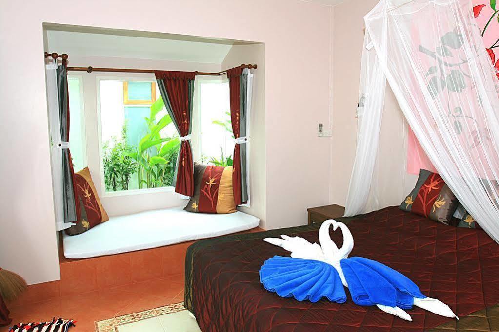 Baanmontra Beach Resort - Bankrut Buitenkant foto